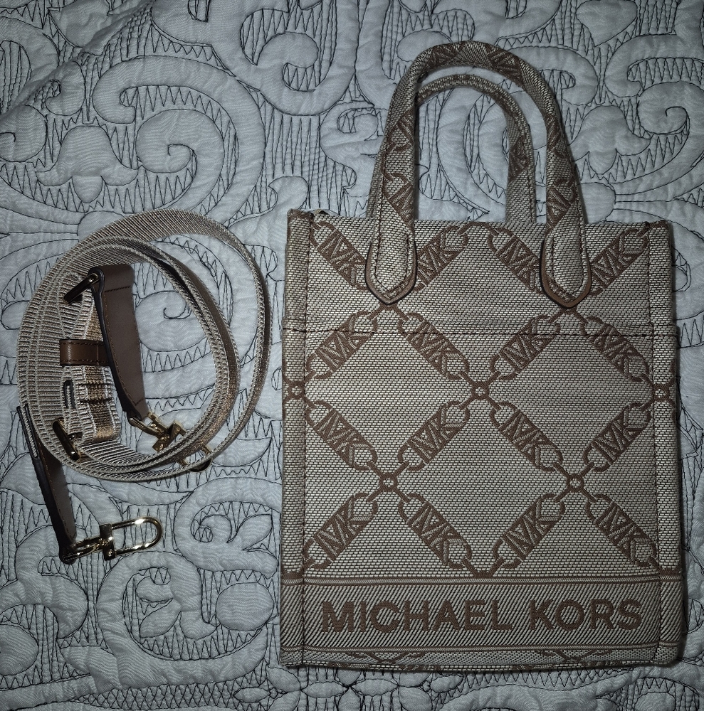 Michael Kors Small Crossbody Bag